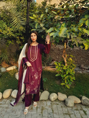 Pure Khaddar with Embroided lace, neckline, sleeves and border