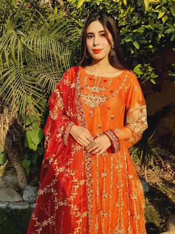 Maxi Zaari and thread work, Long Flare with Premium Hand work