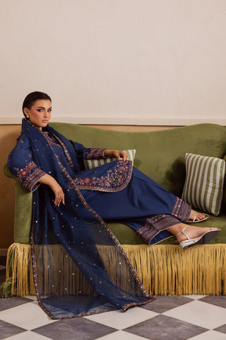 Raisa 3Pc - Embroidered Lawn Pret
