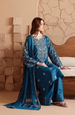 Mai tai 3Pc - Embroidered Khaddar Dress
